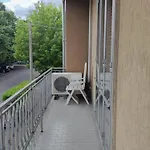 Fuoriporta Affitti Brevi - Giovenale Grande Appartement Parma