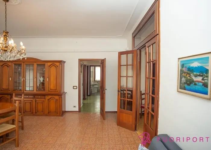 Fuoriporta Affitti Brevi - Giovenale Grande Apartment Parma