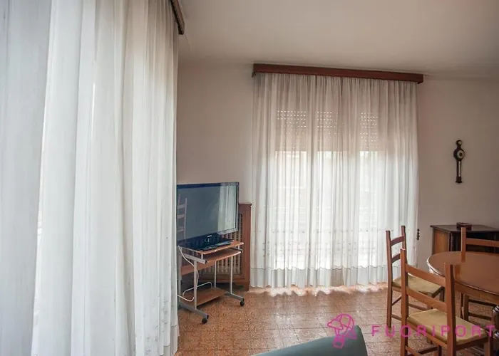 Apartment Fuoriporta Affitti Brevi - Giovenale Grande Parma