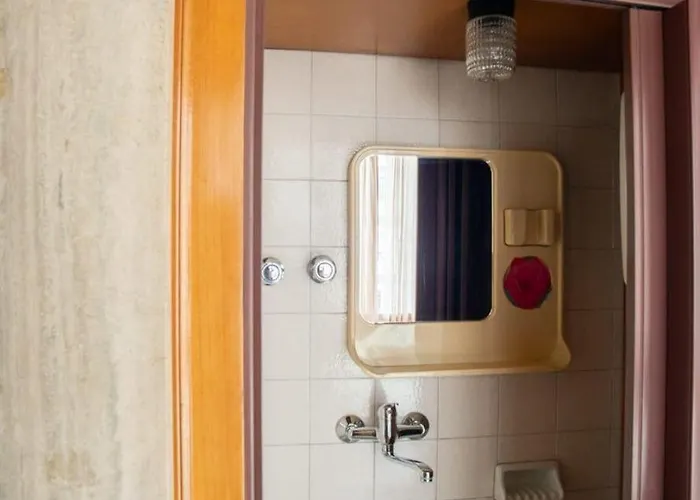 Fuoriporta Affitti Brevi - Giovenale Grande * Parma