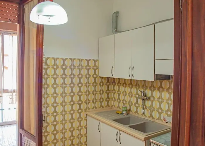 Fuoriporta Affitti Brevi - Giovenale Grande *