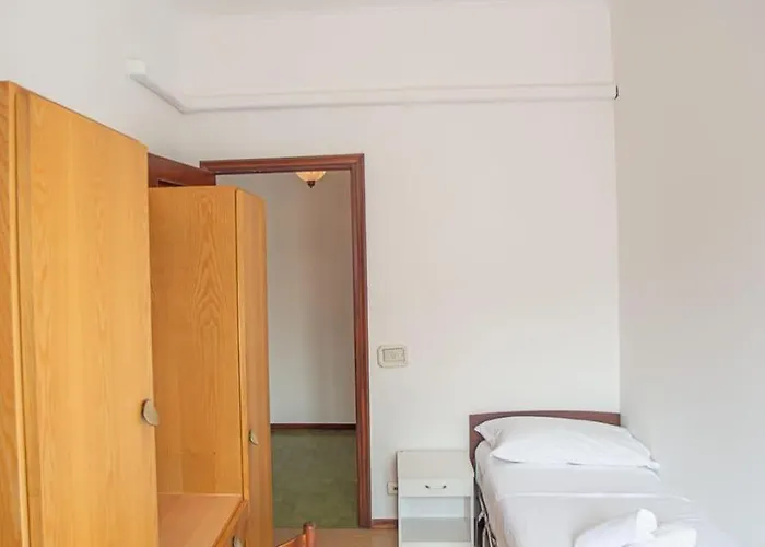 Apartment Fuoriporta Affitti Brevi - Giovenale Grande Parma