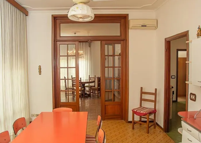 Fuoriporta Affitti Brevi - Giovenale Grande * Parma