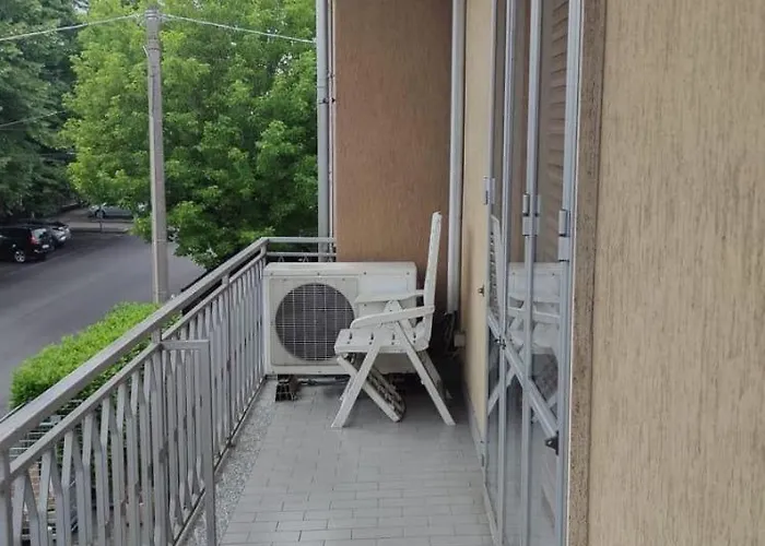 Fuoriporta Affitti Brevi - Giovenale Grande Apartment Parma