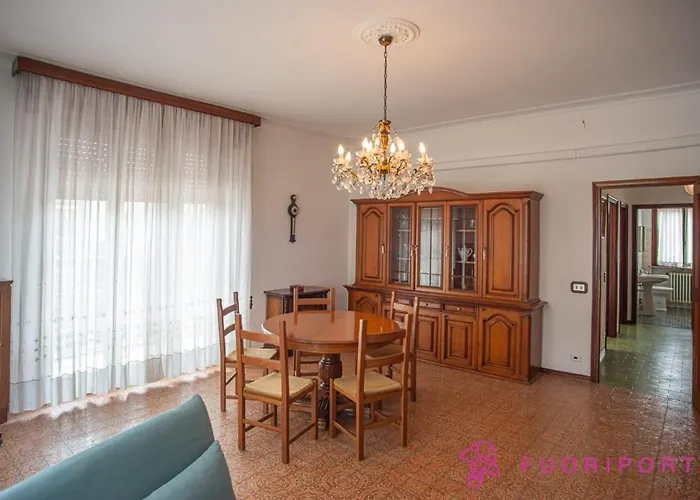 Apartment Fuoriporta Affitti Brevi - Giovenale Grande *